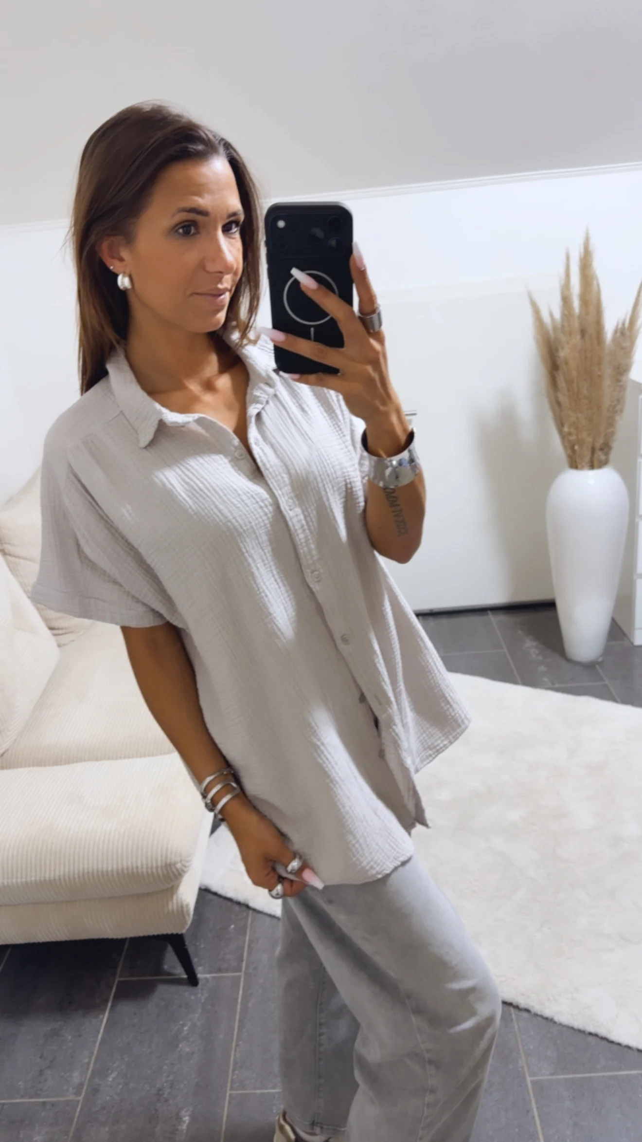 Oversize Musselin Bluse mit T-Shirt Ärmeln / beige Art.15048 - Image 5